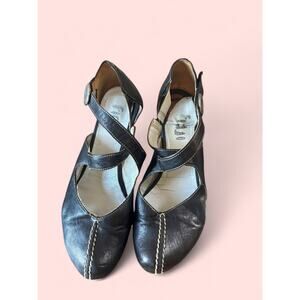 Fidji Black Leather Mary Jane Pumps Women’s Size 8.5
